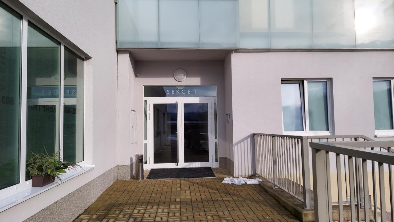 קרלובי וארי Apartment Moser 1303 מראה חיצוני תמונה