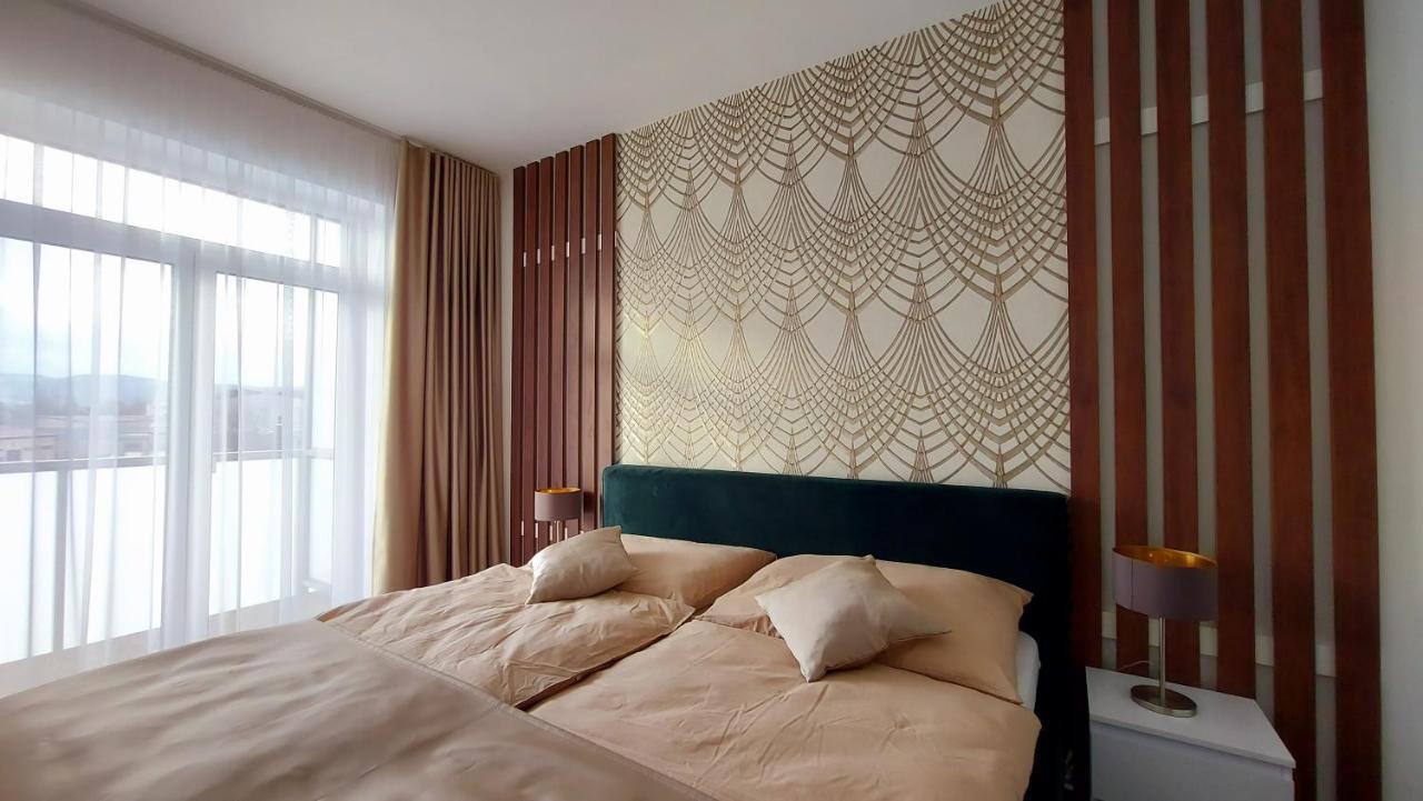 קרלובי וארי Apartment Moser 1303 מראה חיצוני תמונה